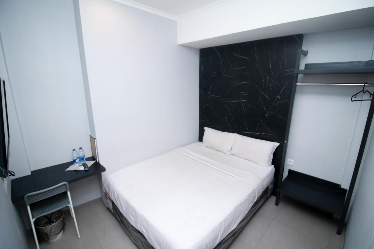 Hostel Bale Resident Jakarta Exterior foto